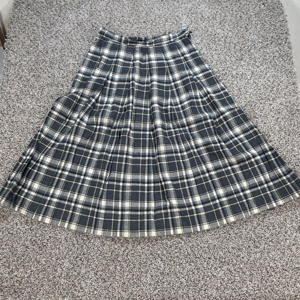 Miss Pendleton Women's 14 Wool Plaid Pleated Midi Skirt Vintage Grey Black